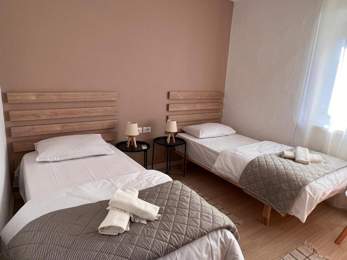 Centre Apartment In Shkoder Exterior photo